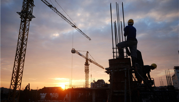 我國吊裝行業(yè)技術尚未完善，應迫切尋求轉型